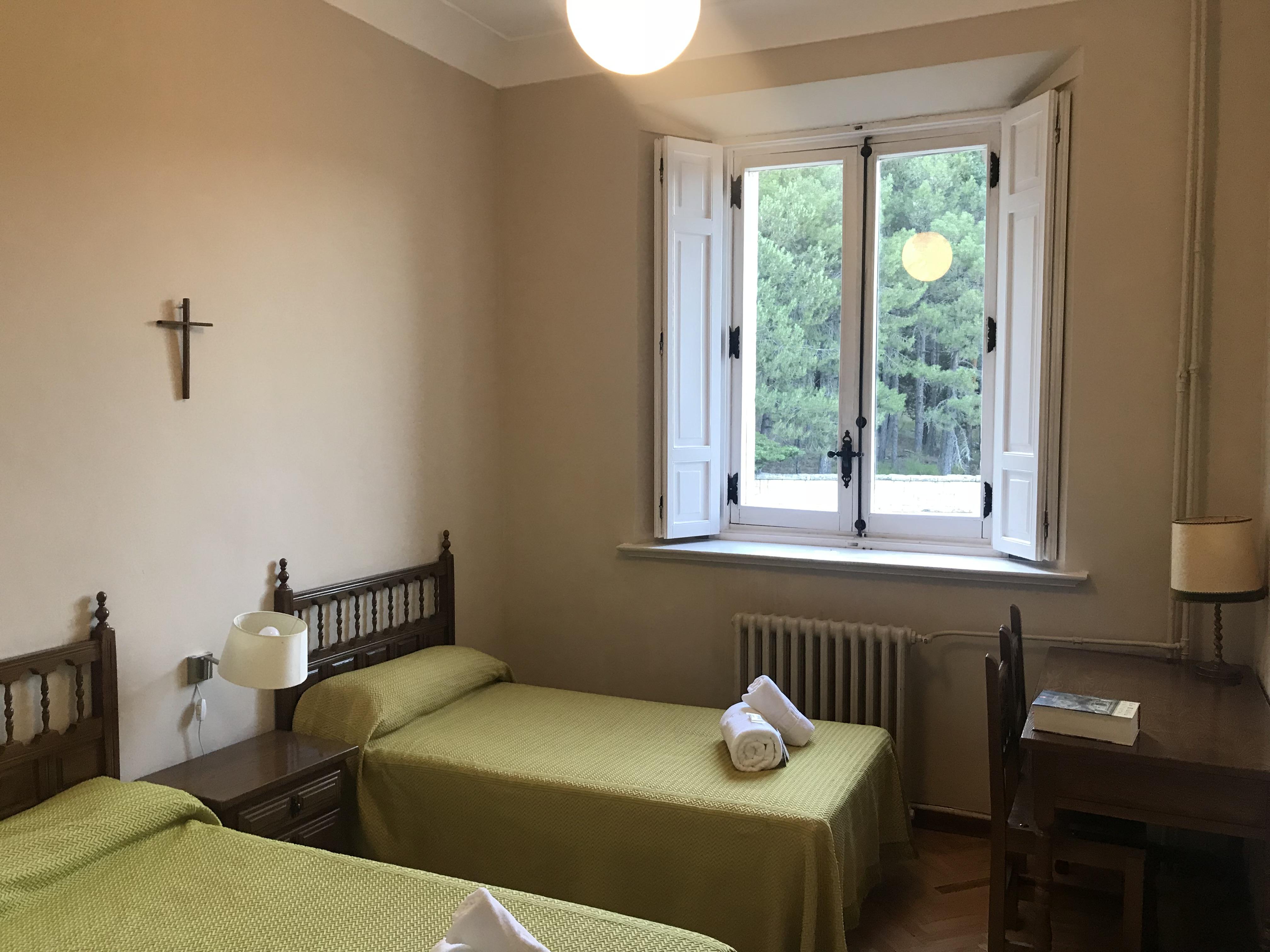 Hospederia Santa Cruz Otel San Lorenzo de El Escorial Dış mekan fotoğraf