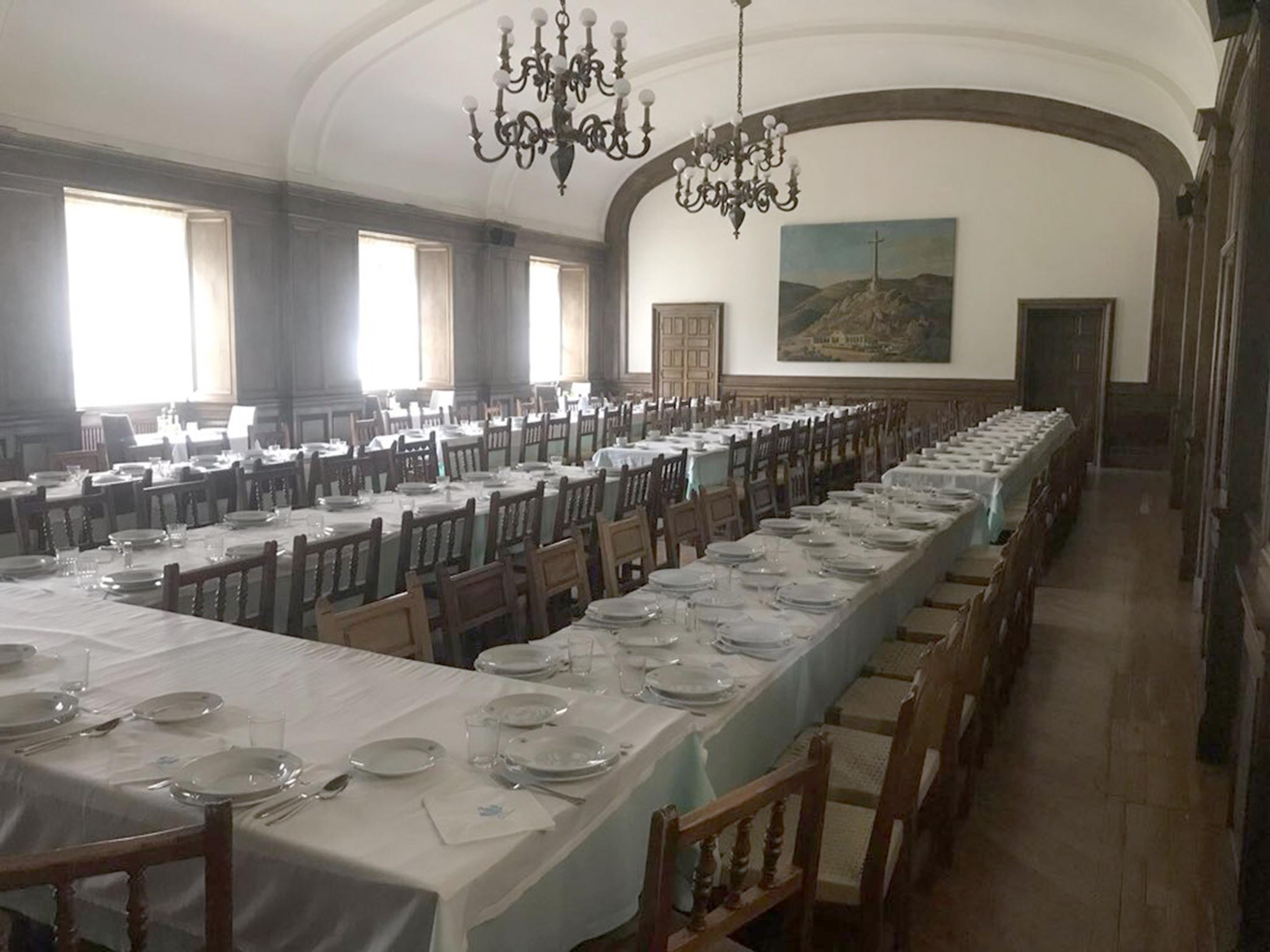 Hospederia Santa Cruz Otel San Lorenzo de El Escorial Dış mekan fotoğraf