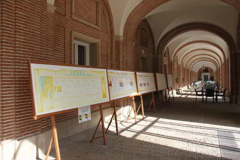 Hospederia Santa Cruz Otel San Lorenzo de El Escorial Dış mekan fotoğraf